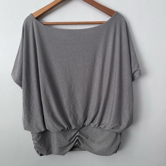 NWT Express Silver sparkly drapey blouse Size XL - Picture 5 of 9